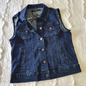 MAX JEANS Denim Vest Button Down M NWT